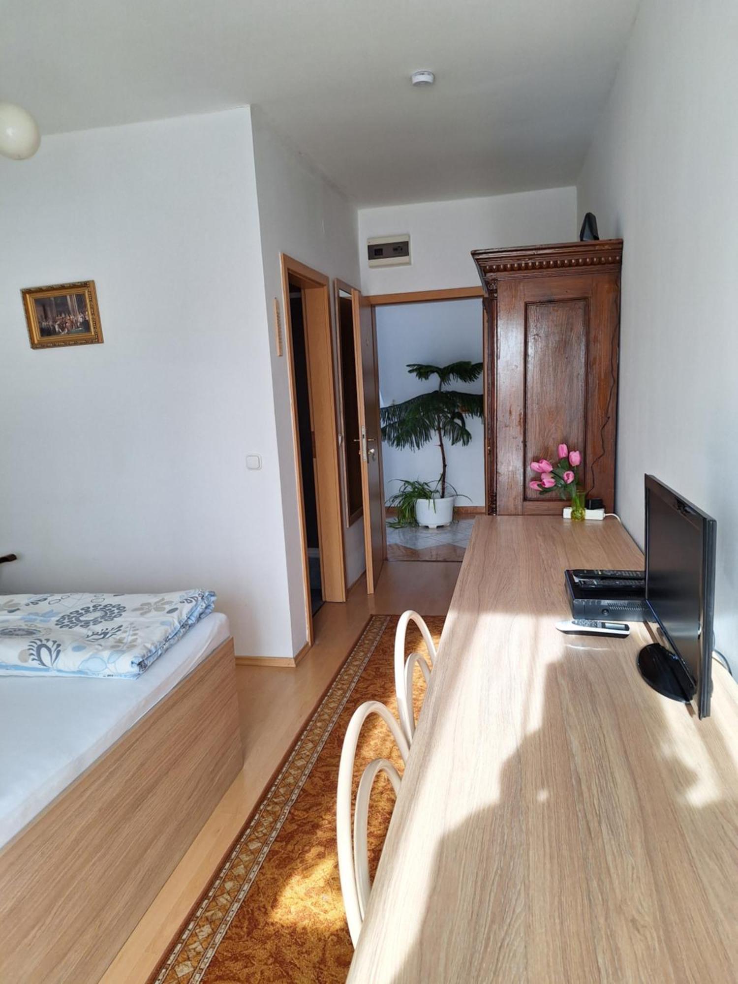 Ovari Gasthof 3*